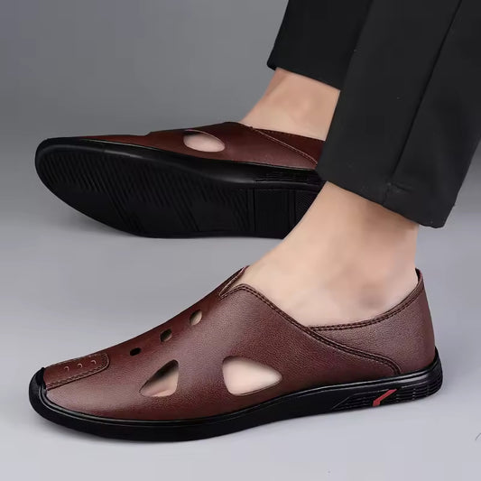 2023 Hot Selling Items Men Sandals Summer Soft Leather Classic Retro Style Roman Flat Slippers Beach Closed Toe Handmade Sandals
